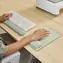 Fellowes Breyta sage / Podkładka pod nadgarstek klawiatury / Silikon / 180 × 60 × 17.5 mm / 70 g