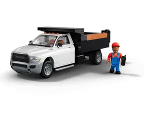 Cobi 24659 RAM 3500 Wywrotka / Zestaw konstrukcyjny / 1:35 / 296 elementów / 1 figurka / od 7 lat