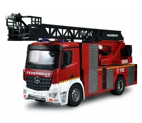 AMEWI Mercedes-Benz Wóz strażacki drabina powietrzna / samochód zdalnie sterowany / RTR / zdalnie sterowany / 2,4 GHz