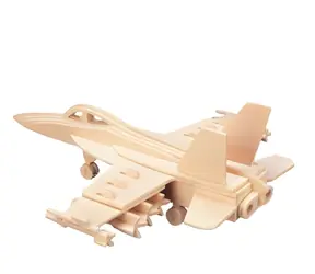 Woodcraft Drewniana układanka 3D Fighter naturalna / Poziom trudności: niski