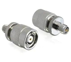 Adapter DeLock RP-SMA(M) do RP-TNC(F) / Adapter / metalowy / srebrny