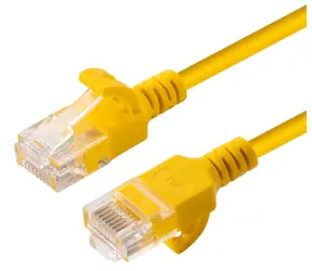 MicroConnect CAT6a U/UTP Slim 0,15 m żółty / Kabel krosowy / RJ-45