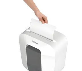 Fellowes LX 25 biały / Niszczarka / 6 kartek / cięcie poprzeczne 4×37 mm / kosz 11,5 l