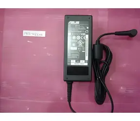 Asus 65W 19V czarny / Zasilacz do laptopa / K40C-1A