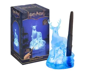 PALADONE Harry Potter Lampa Patronus z różdżką / Dekoracja świetlna / Stojak / Zasilanie bateryjne lub przez USB