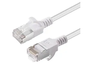 MicroConnect CAT6a U/FTP Slim biały / Kabel krosowy / 7,5 m / LSZH / RJ-45