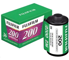 Fujifilm Color 200 135/36 / Film negatywowy kolorowy / ISO 200/27° / 36 klatek / C-41