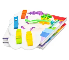 Tablica aktywności 2KIDS TOYS Tęcza z chmurkami / od 3 lat / sensoryczna tablica tekstylna