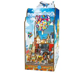 2Kids Toys Bookend House in the Clouds / Drewniana układanka 3D / 203 elementy / drewno / 14+