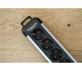 Brennenstuhl Premium-Alu-Line czarny/aluminium / Listwa zasilająca / Gniazdo 10x / 3 m / Włącznik/wyłącznik