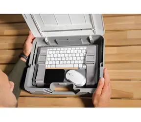 Fellowes BREYTA biała / Aktówka z podstawką na laptopa / do 14" / regulowana wysokość w 5 pozycjach / zamykana na klucz