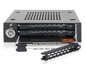 IcyDock ToughArmor MB993SK-B czarny / Rama dysku / 3 x 2,5" SATA / zatoka do 3,5" / wysokość dysku do 7 mm