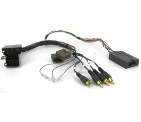 Connects2 SWC AU 03 / Adapter sterowania z kierownicy / do Audi / Złącze ISO