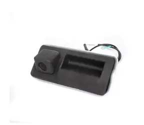 KEETEC BC VW-09 / Kamera parkowania w uchwycie / do Audi, Škoda, VW (15-) / IP67 / 170°