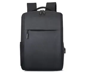 eSTUFF Cleveland czarny / Plecak na laptopy do 15,6" / Poliester / Port ładowania USB