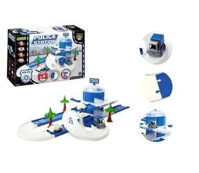 Tor Wader z garażem Kid Cars 3D Policja / Plastik / 3,8 m / 3 samochody / od 3 lat