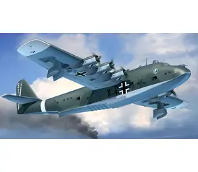Model plastikowy Blohm&Voss BV222 / 1:72