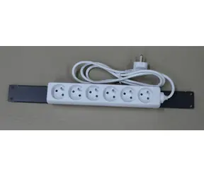 Eurocase GA-24 / Panel rozdzielczy / 19" / 6 gniazd 230V / kabel 150 cm / wtyczka Schuko