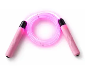 MERCO Skakanka Luminous 280 cm różowa / Świecąca / Na baterie / Plastikowa
