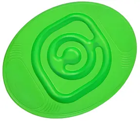 Deska balansowa MERCO z labiryntem piłek zielona / owalna / udźwig 50 kg / plastik