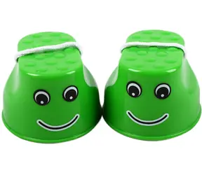MERCO Stilts Smile zielony / Gra równoważna / Antypoślizgowy bieżnik / Plastik / od 3 lat