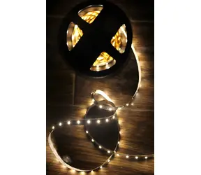 X-SITE XS-35WW202 ciepła biel / Taśma LED / IP20 / 120 LED / 10 W / 2 m