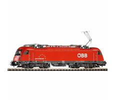 Piko 59900 El. lokomotywa Rh 1216 Taurus z 4 pantografami ÖBB VI / Skala: H0 (1:87) / Długość: 225 mm / Promień: 358 mm 