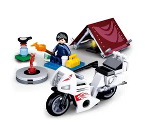 Motocykle Sluban Town M38-B0717E Rowerzysta w obozie / Kompatybilny z Lego / Liczba figurek|części: 1|77 / od 6 lat