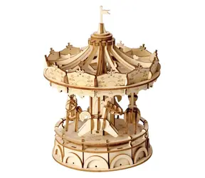 Drewniane puzzle 3D Robotime Wesoła karuzela / od 8 lat / 178 elementów / Poziom trudności: niski