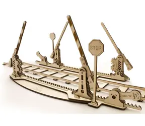 Drewniane puzzle mechaniczne Ugears 3D Przejazd kolejowy z torem 4m / od 14 lat / 200 elementów / Poziom trudności: niski