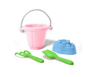 Zestaw do piasku w kolorze różowym Green Toys / od 18 miesięcy