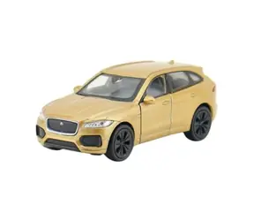 Welly Jaguar F-Pace złoty / 1:34 / od 3 lat
