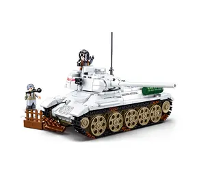 Sluban WWII M38-B0978 Bitwa pod Budapesztem Biały czołg T-34/85 / Kompatybilny z Lego/ Liczba figurek|sztuk: 2|518 / od 6 lat