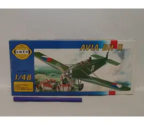 Směr Avia BH 11 / model plastikowy / 1:48 / 35 części / od 8 lat