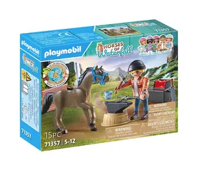 Playmobil® Konie z Waterfall Pastor Ben i Achilles / Liczba elementów: 15 / od 5 lat