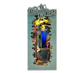 Miniatura Robotime Bookend domu Magic Alley / od 14 lat