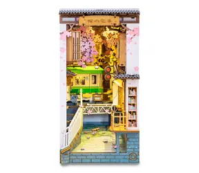 Miniaturowy dom Robotime Bookend Sakura Alley / od 14 lat