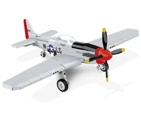 Cobi 5847 Amerykański samolot myśliwski North American P-51D Mustang / 1:48 / 150 kostek / od 6 lat
