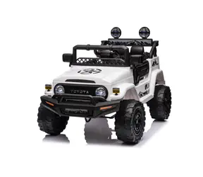 Eljet Samochód elektryczny dla dzieci Toyota FJ Cruiser biały / 50 W / Prędkość: 3-5 km-h / Ładowność: 30 kg 
