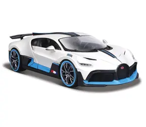 Maisto Bugatti Divo biały / skala 1:24 / od 3 lat