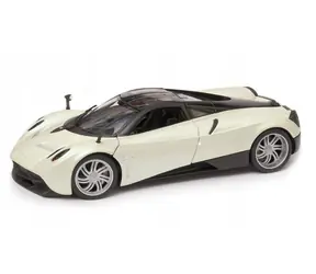 Welly Pagani Huayra biała perła / 1:24 / od 8 lat