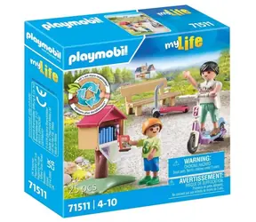Playmobil® My Life 71511 Wymiana książek dla moli książkowych / Liczba części: 25 / od 4 lat