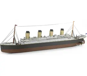 Puzzle 3D Metal Earth Seria Premium : Titanic / 125 elementów / od 14 lat