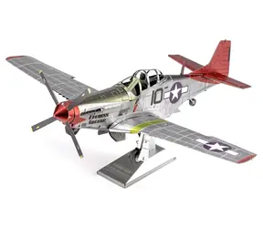 Puzzle 3D Metal Earth Tuskegee Airmen P-51D Mustang / 46 elementów / od 14 lat