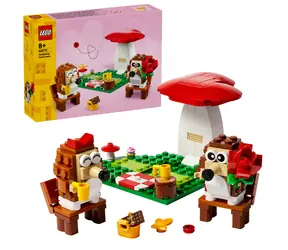 LEGO® Iconic 40711 Jeżowa randka z piknikiem / Liczba elementów: 166 / od 8 lat