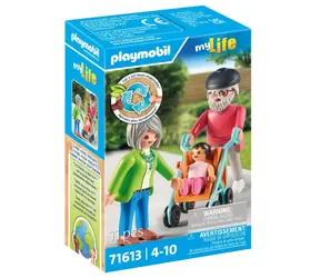 Playmobil® My Life 71613 Dziadkowie z dzieckiem / Liczba elementów: 11 / od 4 lat 