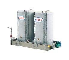 Piko 61121 Authentic Edition - Stacja benzynowa High Tanks / od 14 lat