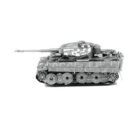 Metal Earth 3D Tank Tiger I. / Liczba elementów: 60 / od 14 lat