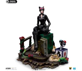 Iron Studios Catwoman (Gotham City Sirens) Deluxe - Skala artystyczna 1/10