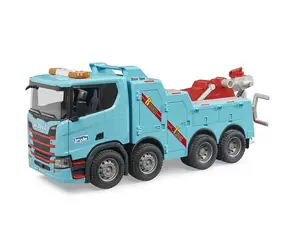 Bruder Scania Super 560R Holownik z dźwiękiem i światłem / od 4 lat